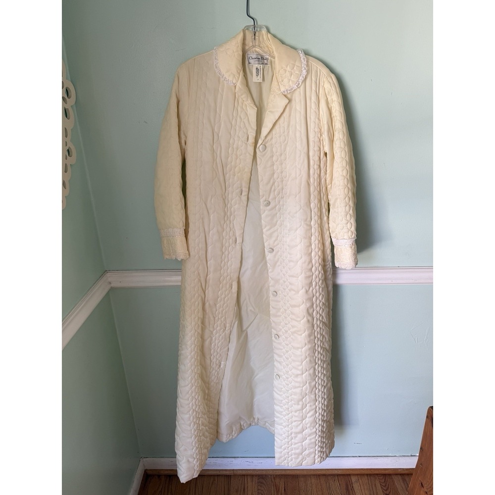 Vintage Christian Dior Robe Womens Small Petite Yellow Quilted Satin Lace USA‎